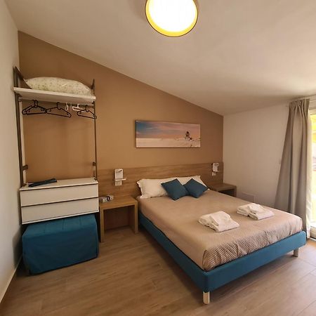 B&B Al Quadrato 스칼레아 외부 사진