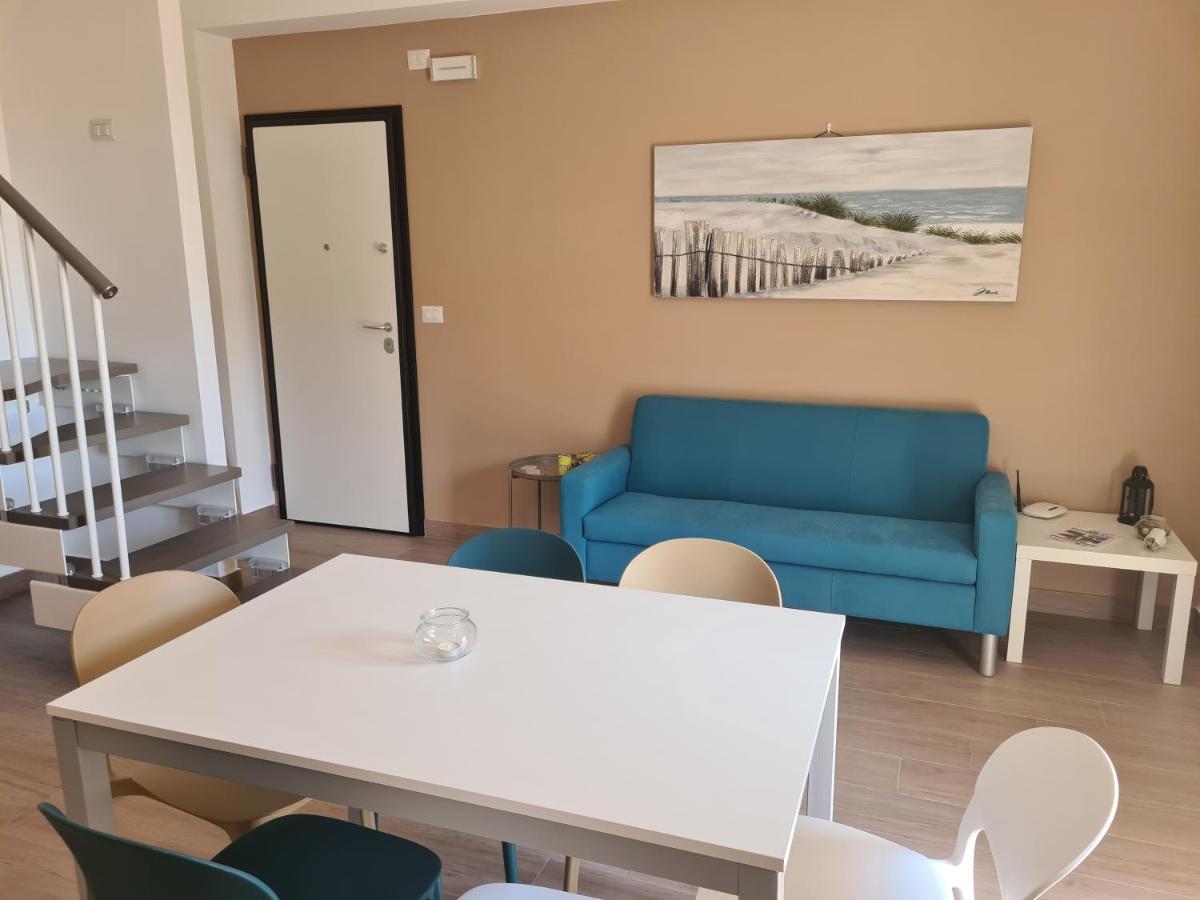 B&B Al Quadrato 스칼레아 외부 사진