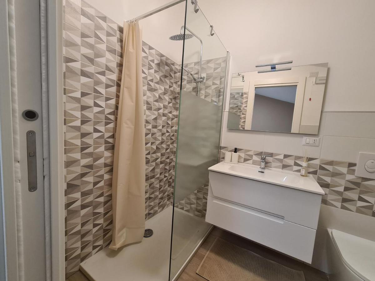 B&B Al Quadrato 스칼레아 외부 사진